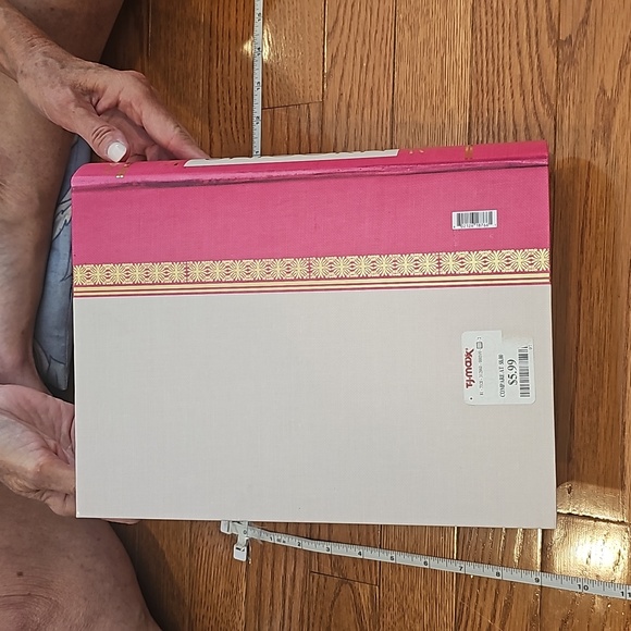 12"x9" empty book box " how to be a unicorn" - Picture 5 of 6